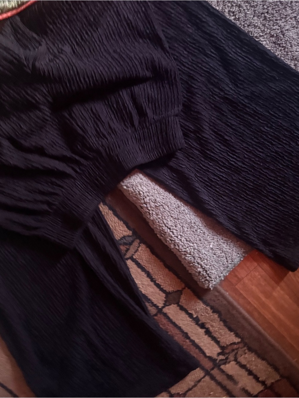 Women's Textured black pants